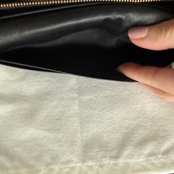 Prada Black Saffiano Fiocco Leather Bow Continental Wallet - Picture 9 of 17